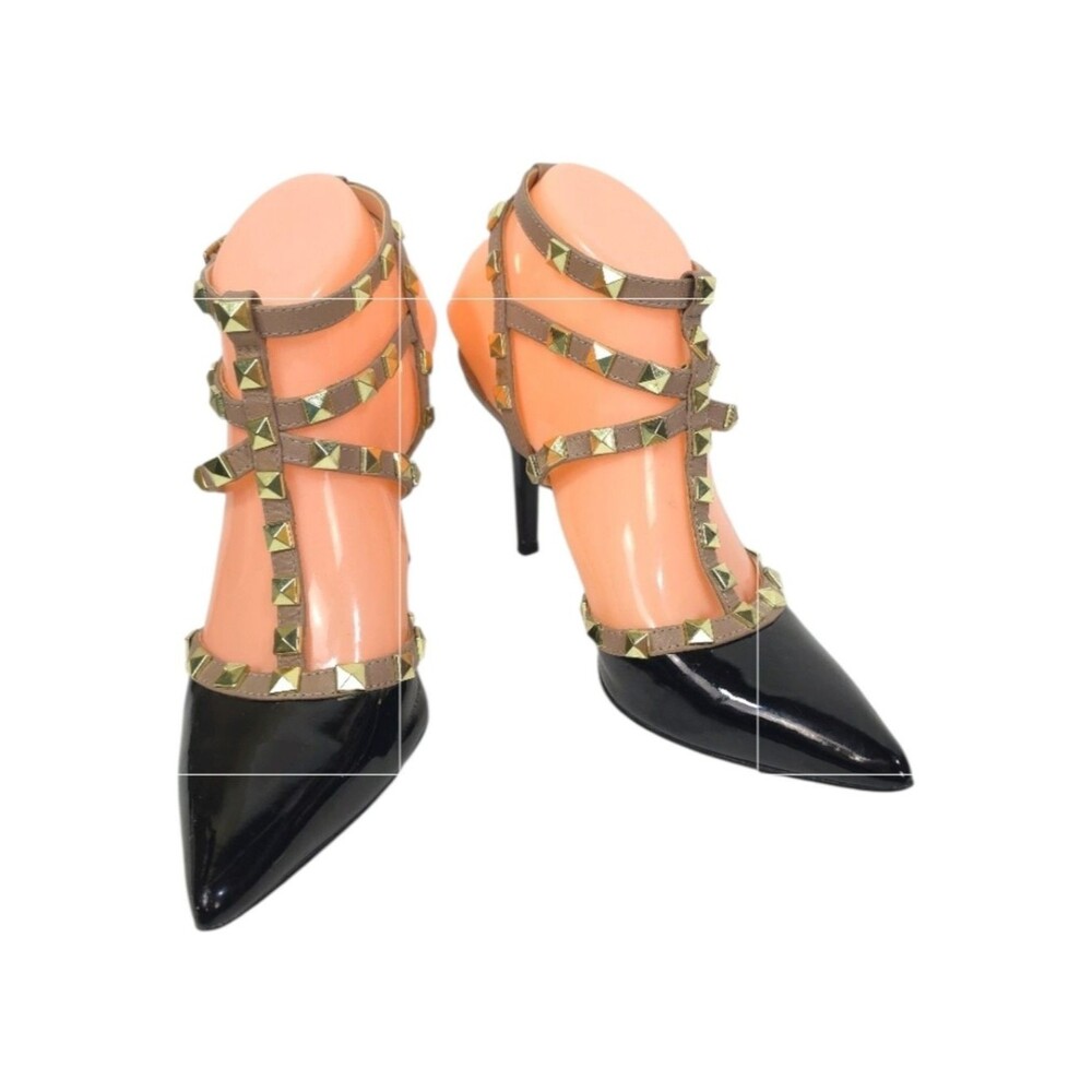 BCBGeneration Darron Studded Strappy Heels Black Patent Pointed Toe Size 7
